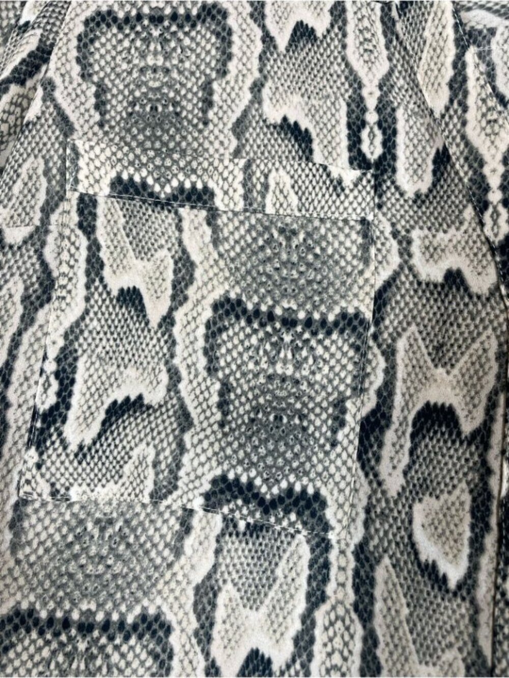 Express Portofino Snake Print Blouse Button Front Career Top S Minimalist Chic - Picture 7 of 16